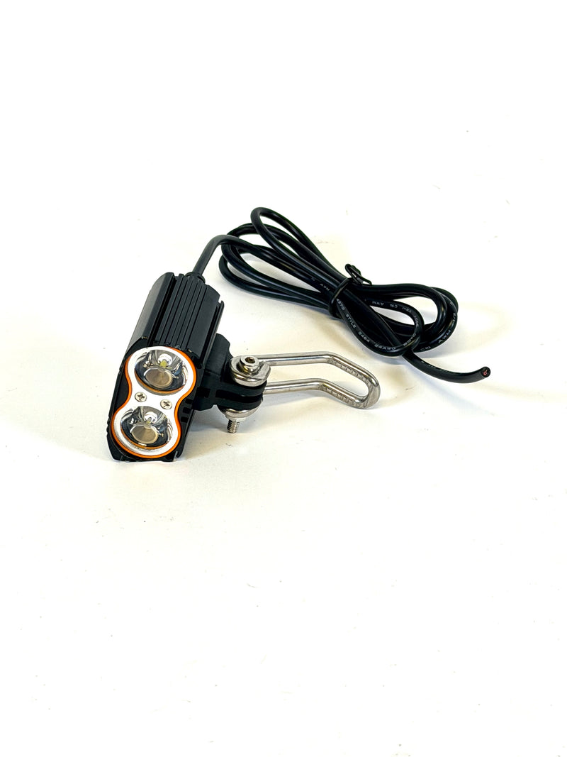 Feu avant two lights