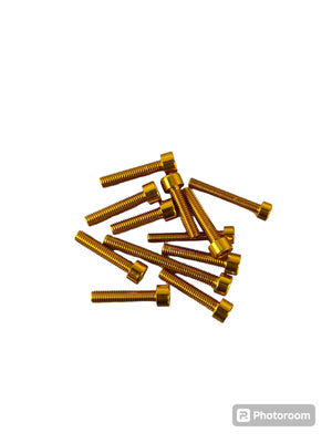 Visserie couleurs pour carter am6 derbi